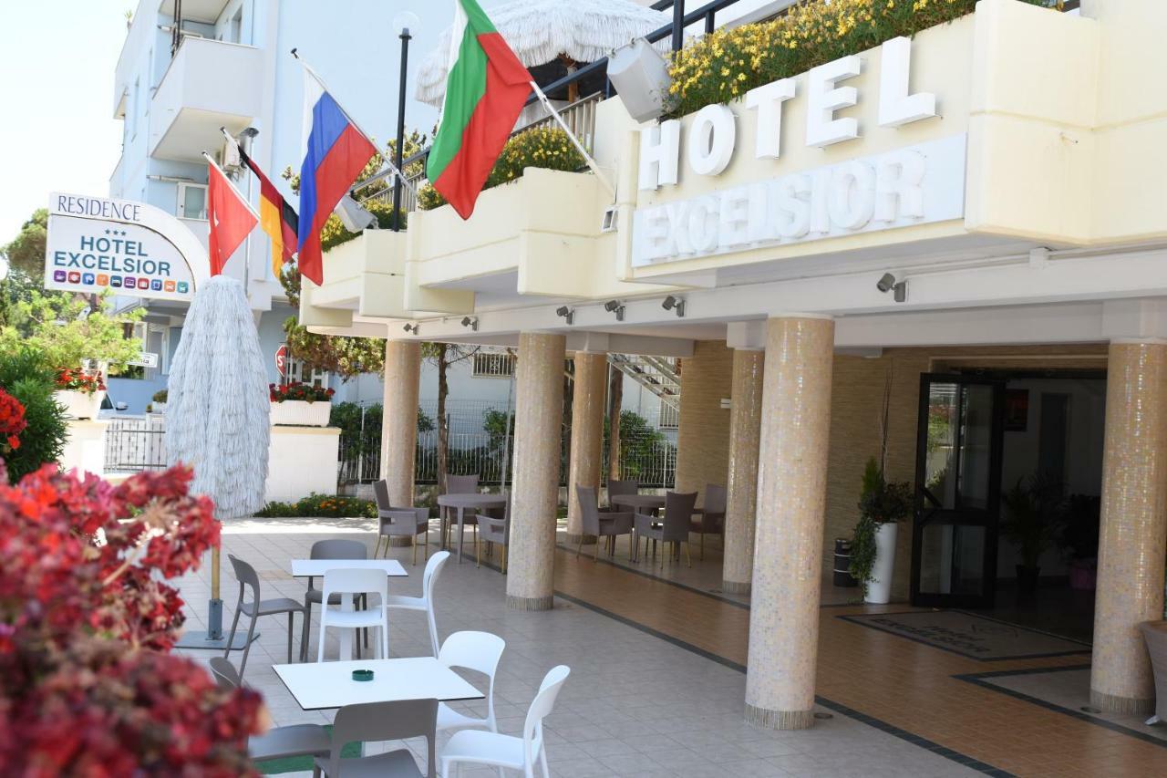 Hotel Excelsior มอนเตซิลวาโน ภายนอก รูปภาพ
