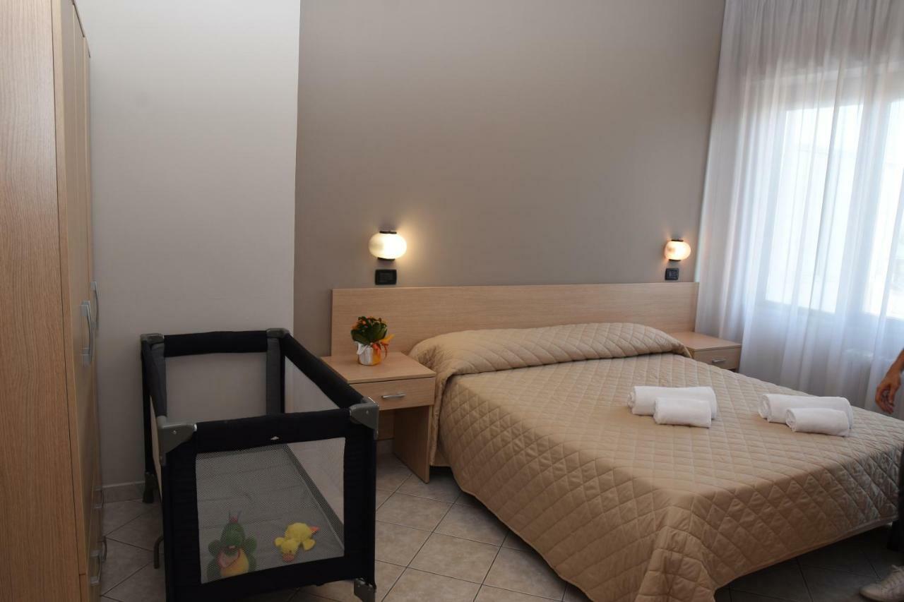 Hotel Excelsior มอนเตซิลวาโน ภายนอก รูปภาพ