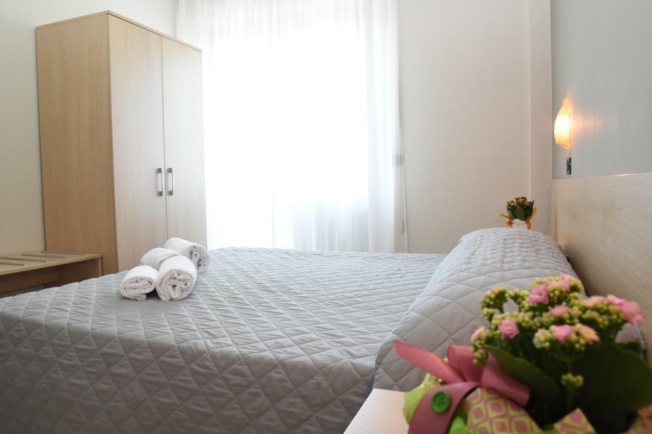 Hotel Excelsior มอนเตซิลวาโน ภายนอก รูปภาพ